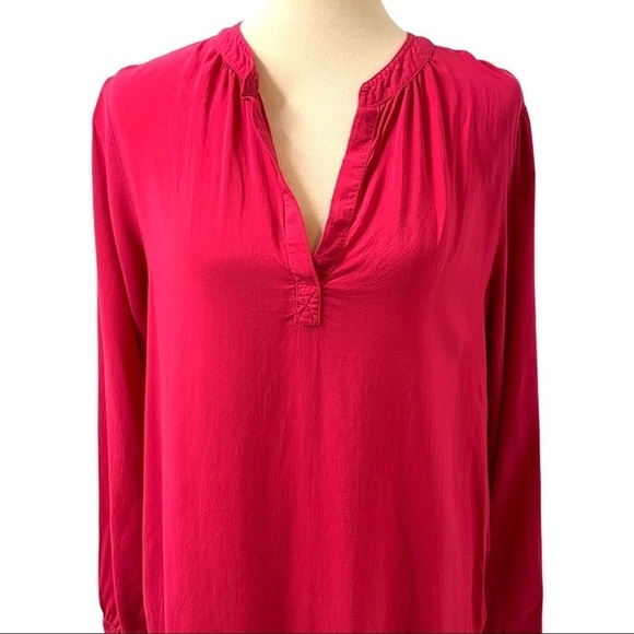 Velvet by Graham & Spencer Cranberry Pink Split Neck Long Sleeve Popover Medium - Picture 4 of 10